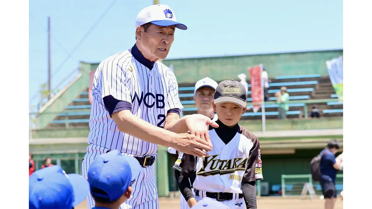 中畑清氏ら元プロ野球選手が指導「ＪＡ全農WCBF少年野球教室」守谷市で開催