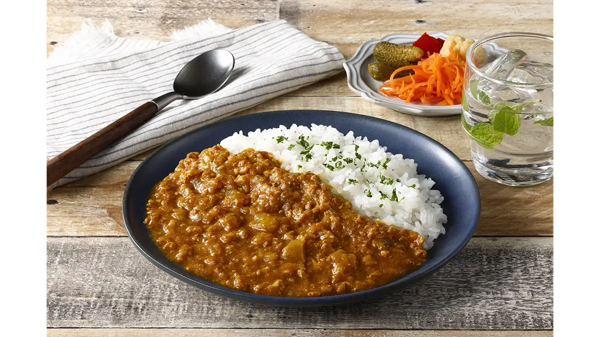 玉ねぎ配合率60％「千葉白子町の新玉ねぎを使った　素材を楽しむカレー」発売　石井食品
