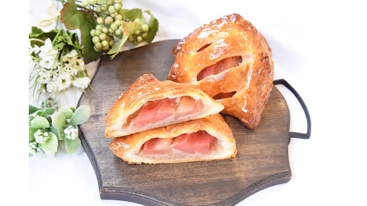 希少な赤果肉りんごを商品化「信州産赤い果実のアップルパイ」発売　浅野屋