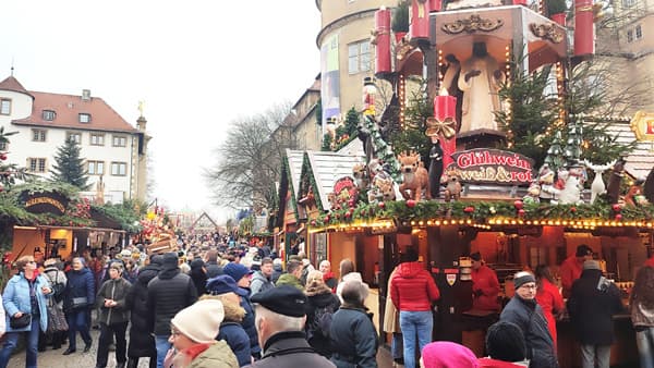 【肉とビールと箸休め　ドイツ食農紀行】（４）クリスマスマーケットとホットワイン