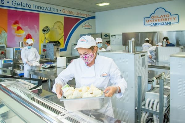 ジェラート大好きなイタリア人　ローマ在住ジャーナリスト・茜ヶ久保徹郎【イタリア通信】