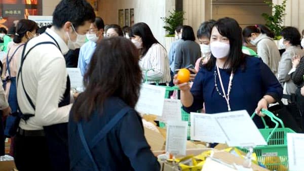 福島県沖地震の被害産地とＪＡの農福連携を応援「ＪＡ共済マルシェ」開催