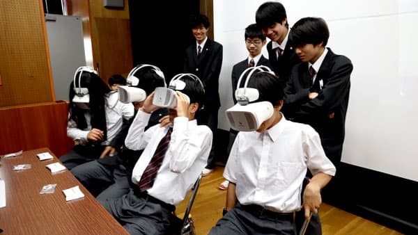 農作業事故をＶＲで体験　東京都立園芸高校で農作業安全授業　ＪＡ共済連