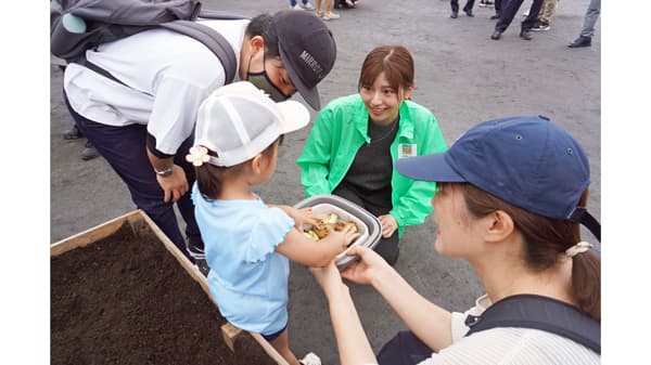 ＪＡセレサ川崎など主催「かわさき農業フェスタ」にＪＡ共済アンバサダーが参加　フリーアナウンサーの後藤楽々さんが盛りあげる　ＪＡ共済連