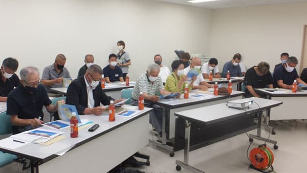 ＪＡ石川かほくの新鋭「ほくの里ライスセンター」に共感　九州大学・村田武名誉教授　現地視察研修会に同行して