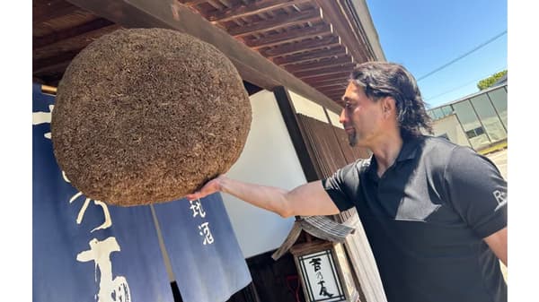 ラグビー元日本代表・大野均さんがアンバサダーに　オリジナル日本酒づくりプロジェクト第一弾で田植え体験イベント　吉乃友酒造