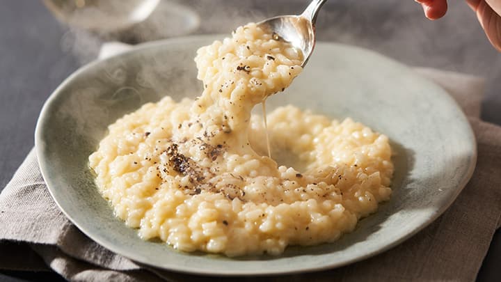 需要ダウンの酒米支援　山田錦のリゾット発売　オイシックス