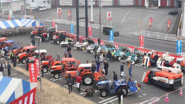 ＪＡ中古農業機械展示会に約240人が来場　コスト低減の一助に　ＪＡ全農おおいた