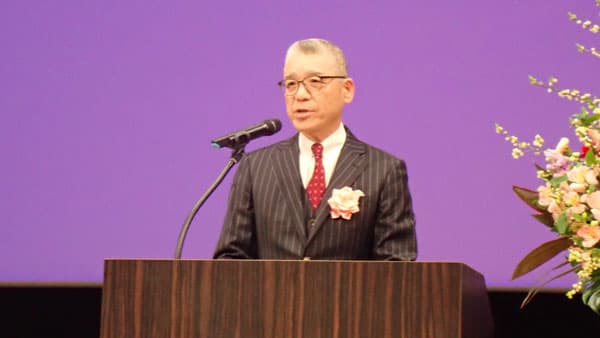 あなたたちは強い〝武器〟を持っている　ＪＡ全国青年大会での「青年の主張」「青年組織活動実績発表」講評　審査委員長・小松泰信さん