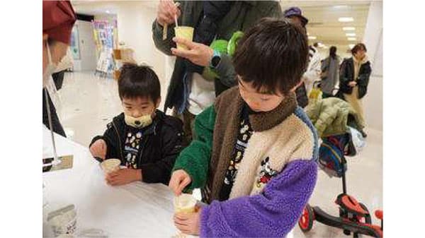 こども食堂で富山県産牛乳の体験ミルク教室を開催　ＪＡ全農とやま