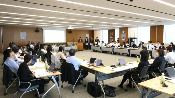 ＪＡ全中教育部・ミライ共創プロジェクト　子育て、災害、農業のチームが事業構想を発表（１）