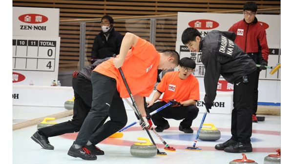 「全国高等学校カーリング選手権大会」開幕「もぐもぐブース」で応援　ＪＡ全農