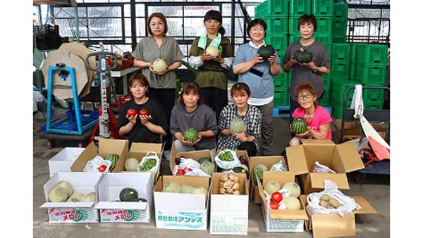 女性部西郷支部が旬の農産物を寄贈　ＪＡ鶴岡