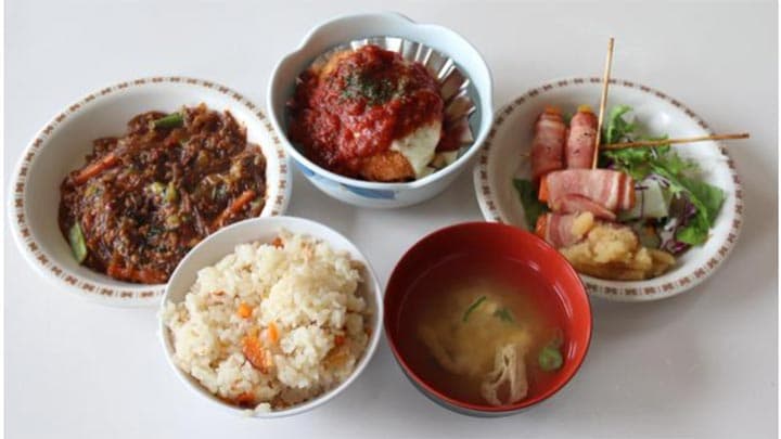 県庁食堂で徳島県産にんじんメニューを提供　ＪＡ全農とくしま