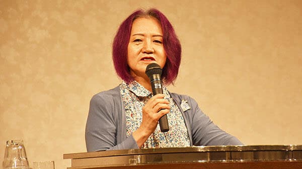 切り拓く力の源泉とその形　浜矩子　同志社大学大学院教授