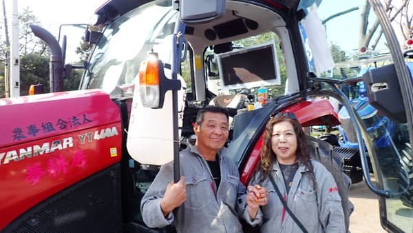 生産現場の切実な願い　トラクター＆軽トラに載せ走る　令和の百姓一揆