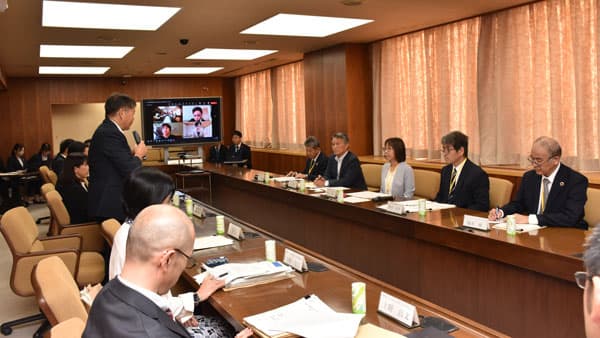 雇用就農の労働環境改善で検討会　農水省