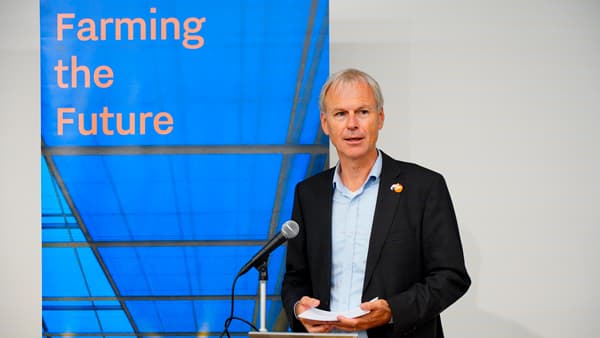 オランダと考える未来の園芸技術「環境制御型農業特別シンポジウム」開催