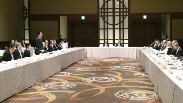 小泉農相と経団連懇談　農機もレンタルやリースが当たり前に　農地所有の要件緩和も検討