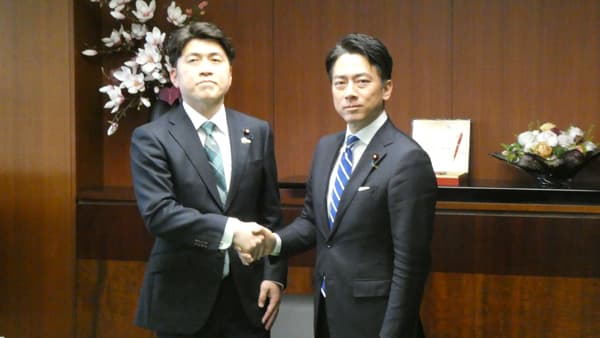 小泉農水大臣　中野国交大臣に備蓄米の迅速な出庫と輸送を協力要請