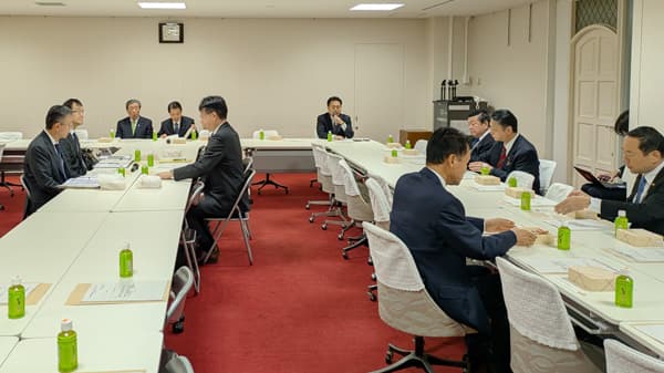 農林中金法　外部理事登用に向け改正　農水省