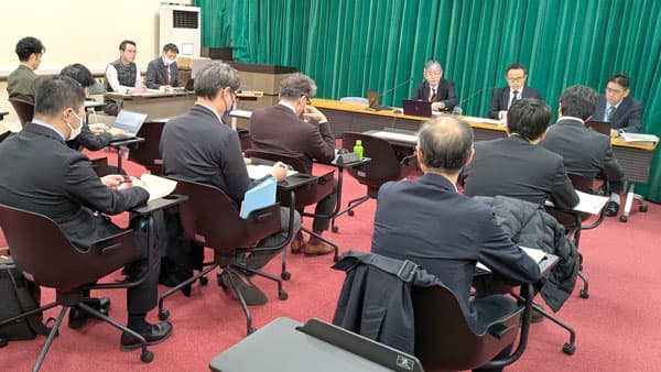 備蓄米売り渡し　説明会に200人超参加　買受後は精米での流通を原則　農水省