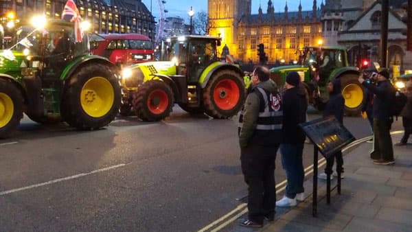 【欧米の農政転換と農民運動】環境重視と自由化の矛盾　イギリス農民の怒りの正体と運動の行方（1）駒澤大学名誉教授　溝手芳計氏