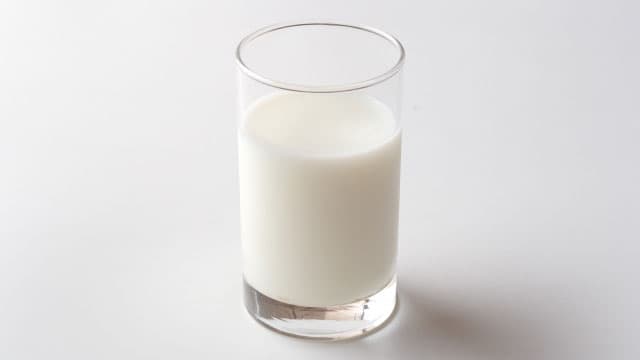 もう1杯の牛乳を　年末年始の牛乳消費拡大「プラスワンプロジェクト」開始　農水省