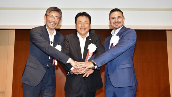 新しいチャレンジに向け起業家精神　小林新社長　シンジェンタジャパン　就任披露パーティ