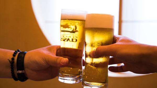 新型コロナ感染者数減で後半は店内飲食が回復　外食産業市場動向調査9月度