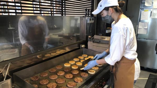 福岡発お米バーガー専門店「comecomeBURGER」兜町に東京初出店