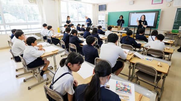 地元木材で「香りの授業」、広島県府中明郷学園で開催　セントマティック