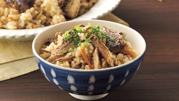 だしの効いた醤油ベース「北海道産さんま炊き込みご飯の素」10月中旬デビュー　生活クラブ