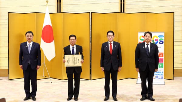 「TABETEレスキュー直売所」ジャパンSDGsアワードで内閣官房長官表彰