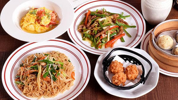 新型コロナで売上げ大幅に減少　3月度の外食産業市場