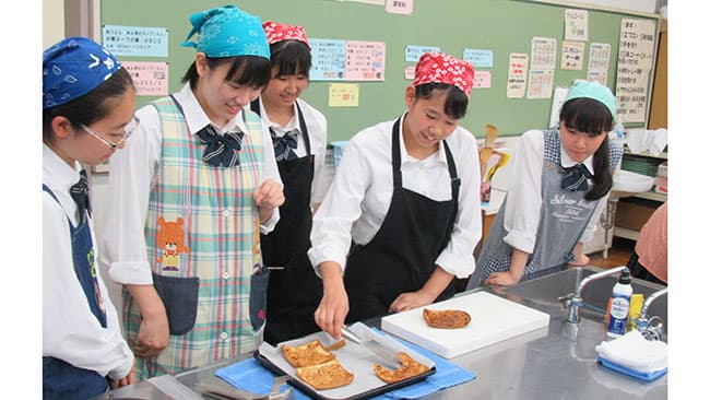 高校生が農業フェスタで「食材使いきり料理」販売　四街道市