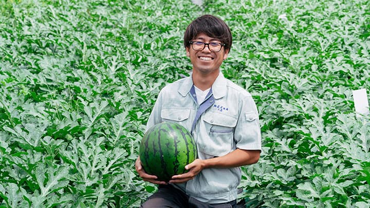 ナショナル麻布でマルシェ開催　スイカやメロンの新品種も東京デビュー