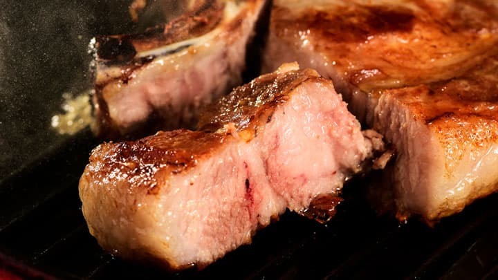 「原種豚」お取り寄せ　豚博士が育てる「中ヨークシャー」販売　食文化