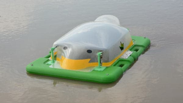 有機農業の普及発展へ　井関農機、有機米デザインと「アイガモロボ」共同研究開始　農研機構