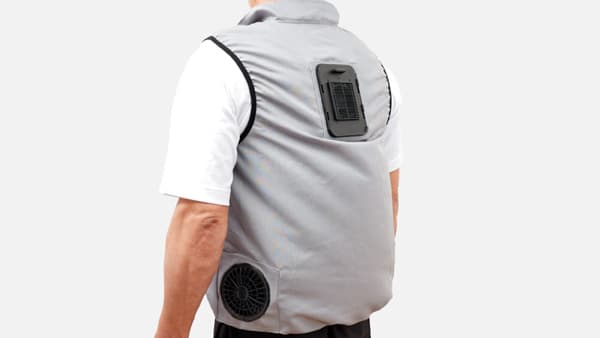 猛暑の農作業に小型冷蔵庫の冷却システムで冷やす「冷蔵服2」発売　サンコー