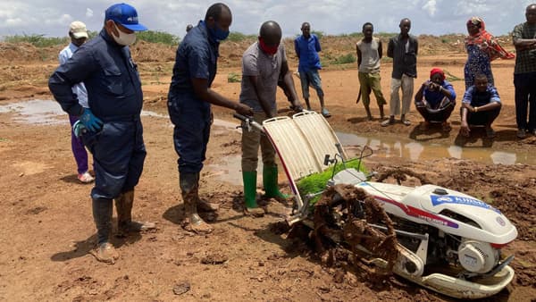 JICA田植プロジェクト　従業員をケニアに派遣　唐沢農機サービス
