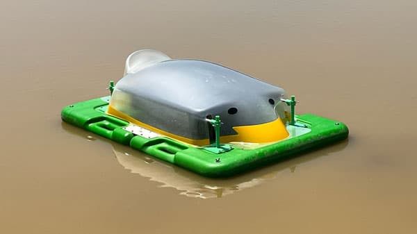 井関農機から2億円を調達「アイガモロボ」来年度発売へ連携強化　有機米デザイン