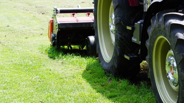 安全性検査をクリアの農業機械　農用トラクター3機種20型式を公表　農研機構