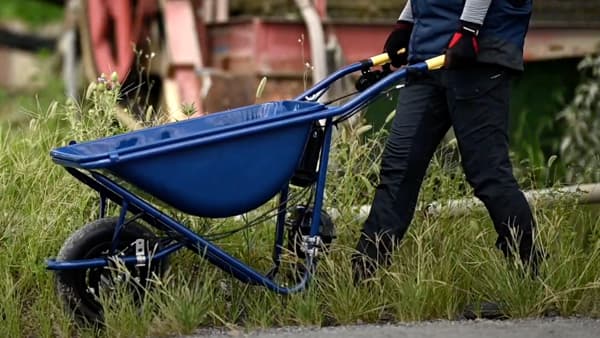 手押し一輪車を簡単に電動化一輪車電動化キット「E-cat kit2」発売　CuboRex