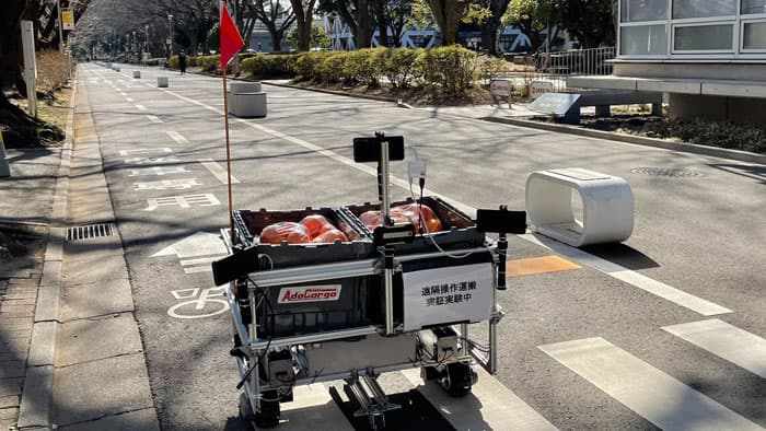 千葉大学と共同で東京ー千葉間の超遠隔操作を低遅延・低コストで実現　アダワープジャパン