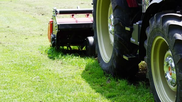 安全性検査をクリアの農業機械　農用トラクター1機種4型式を公表　農研機構