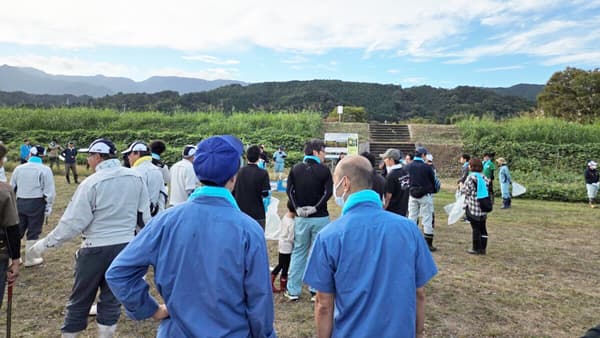重信川クリーン大作戦に参加　井関重信製作所