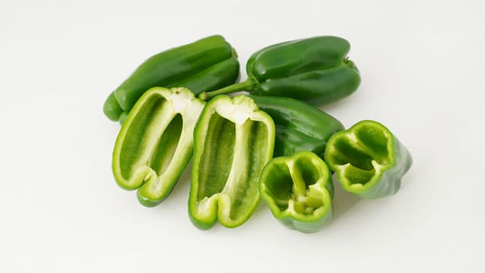 世界初のタネ無しピーマン「タネーラ」を品種登録　横浜植木