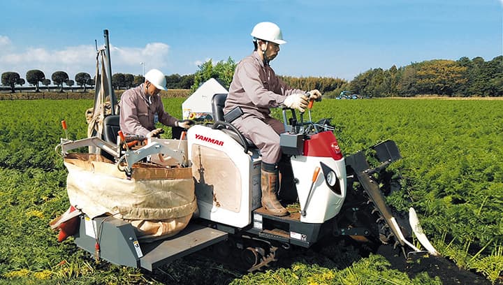 高能率・高精度な収穫作業へ「にんじん収穫機(1条掘り)」発売　ヤンマーアグリ