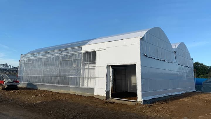 AIと自動収穫ロボットに最適化されたビニールハウス一般公開　AGRIST